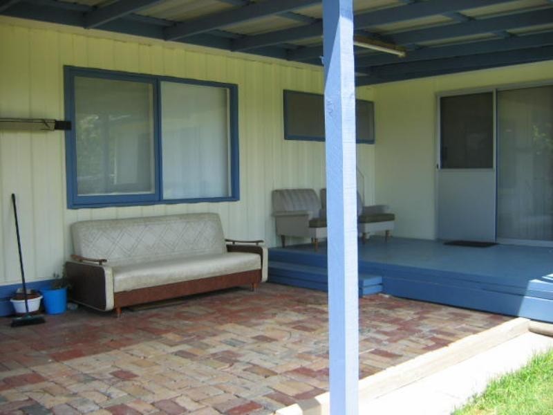 18 Mountview Road, Rosebud VIC 3939