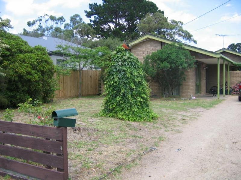21 Bona Street, Tootgarook VIC 3941