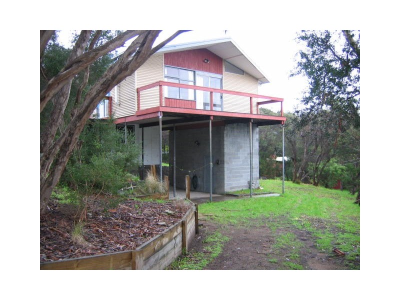 16 Leawarra Street, Rye VIC 3941