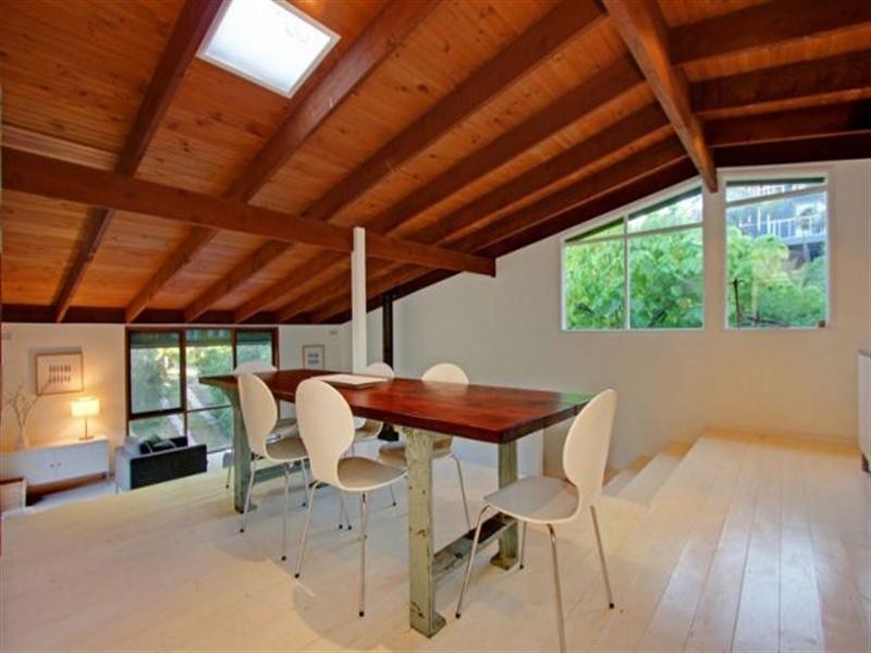 2 Knight Street, Blairgowrie VIC 3942