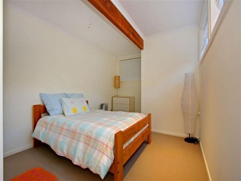 2 Knight Street, Blairgowrie VIC 3942