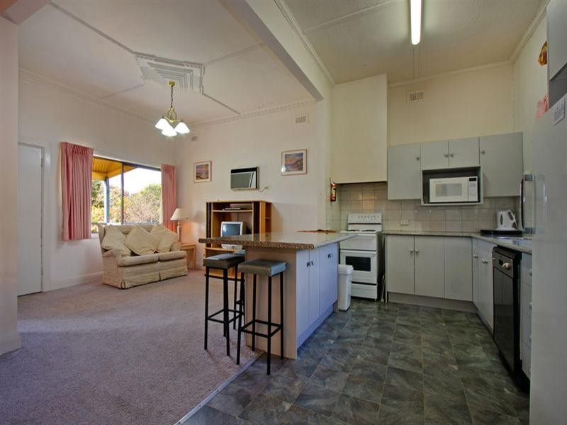 15 Godfrey Street, Blairgowrie VIC 3942