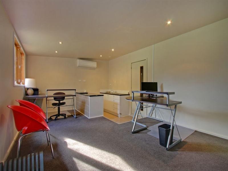 418 Sandy Road, St Andrews Beach VIC 3941