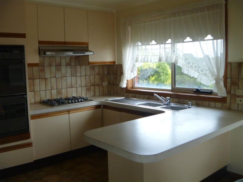 16 Athol Court, Rye VIC 3941