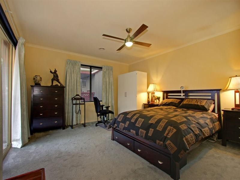 3 Overbay Avenue, Dromana VIC 3936