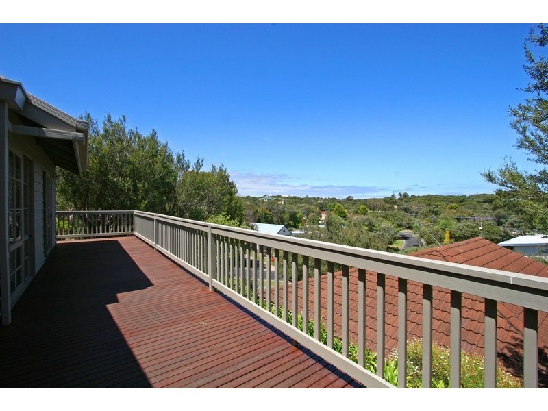 25 Tinapher Drive, Rye VIC 3941