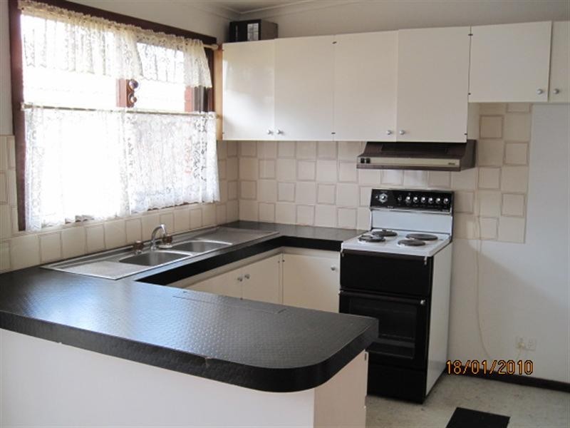 10 Laurel Street, Rye VIC 3941