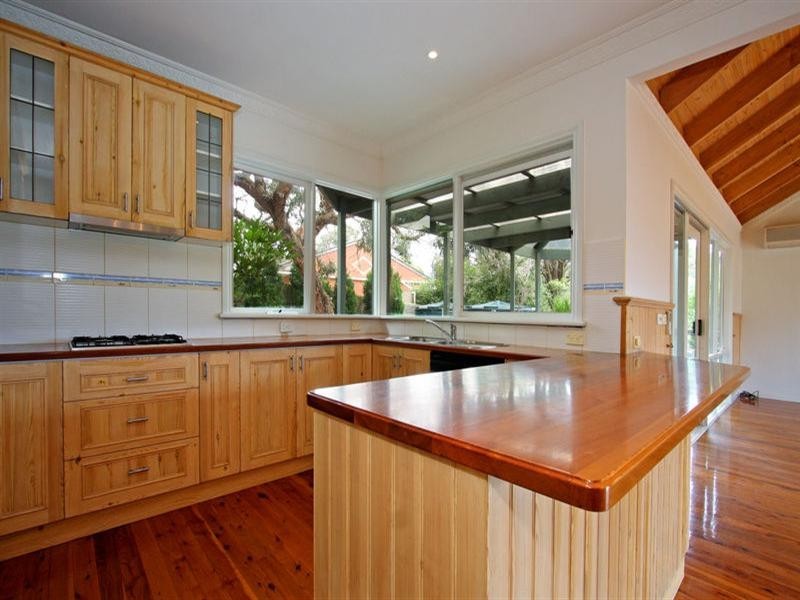 19 Murawa Drive, Rosebud VIC 3939