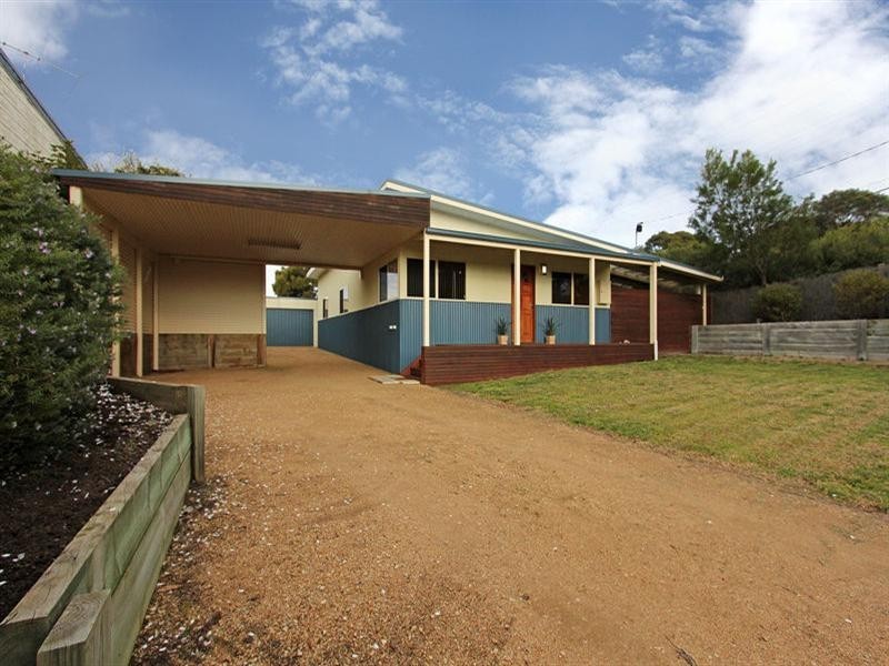 2 Riatta Court, Rye VIC 3941