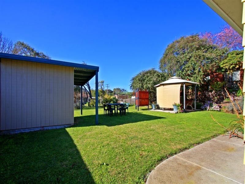 5 Friar Street, Blairgowrie VIC 3942
