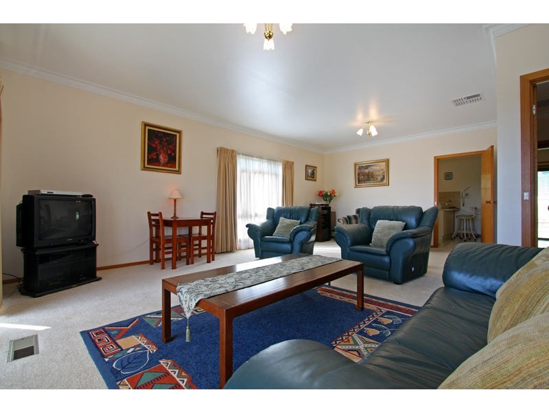 15 Sherwood Road, Rye VIC 3941