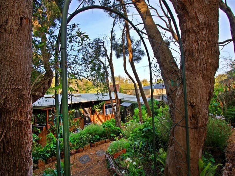 32 Caxton Street, Blairgowrie VIC 3942