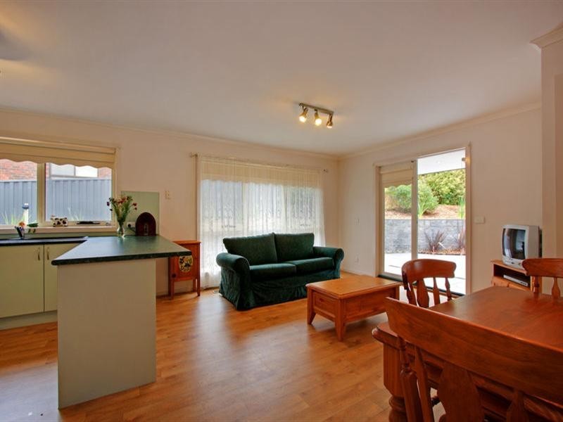 64 Croanna Street, Rye VIC 3941