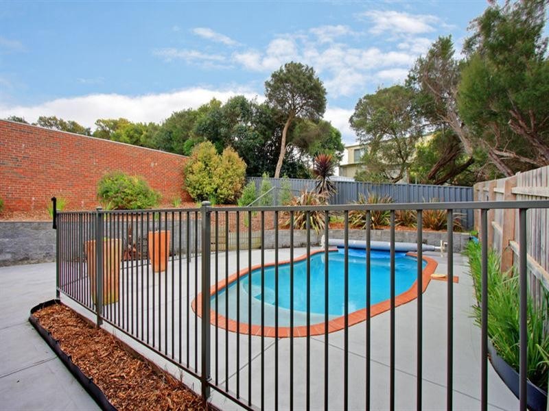 64 Croanna Street, Rye VIC 3941