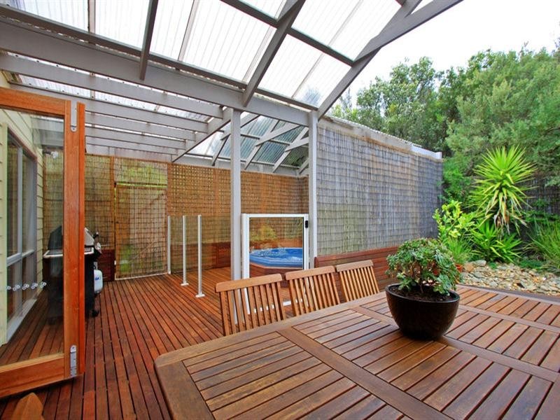 11 Brewster Road, Rye VIC 3941