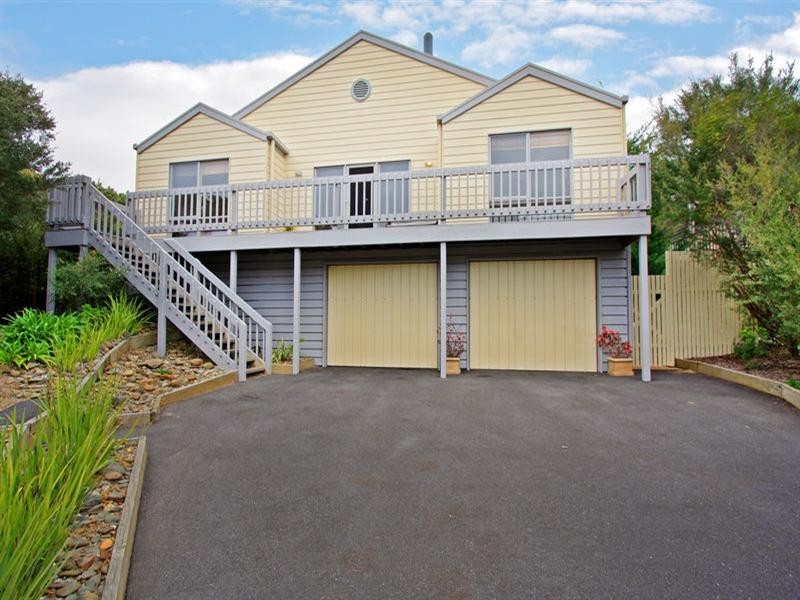 11 Brewster Road, Rye VIC 3941