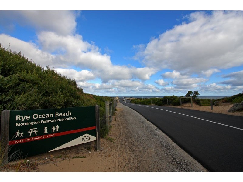 15 Felecia Street, Rye VIC 3941