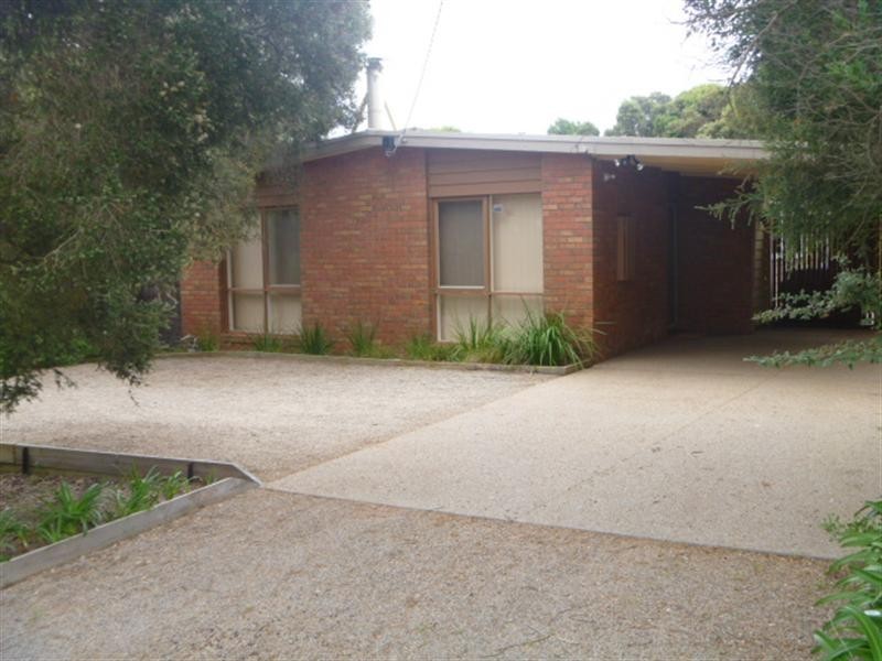 26 Reeves Street, Blairgowrie VIC 3942