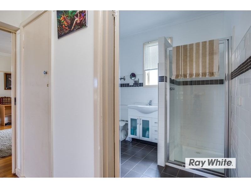 32 Broadway, Rosebud West VIC 3940