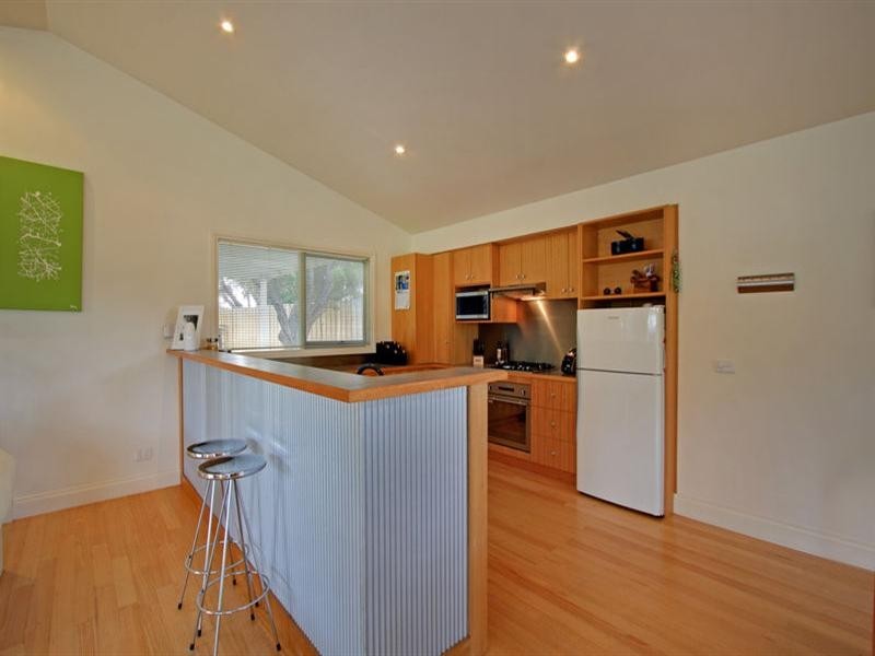 10 Marianne Avenue, Rye VIC 3941