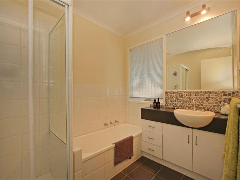 10 Marianne Avenue, Rye VIC 3941