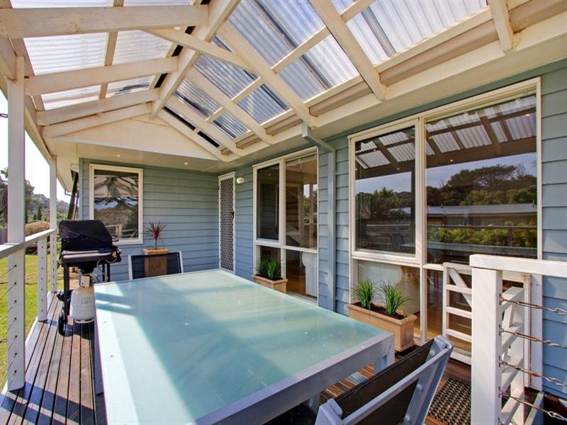 10 Marianne Avenue, Rye VIC 3941