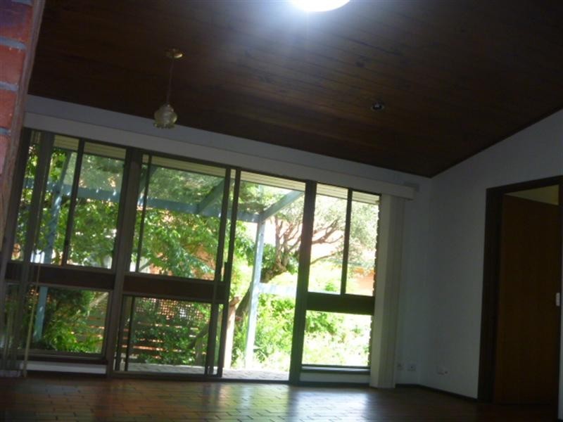 12 Charles Street, Rye VIC 3941