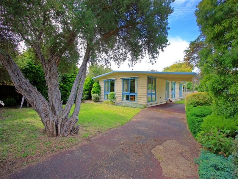 14 Loatta Street, Rye VIC 3941