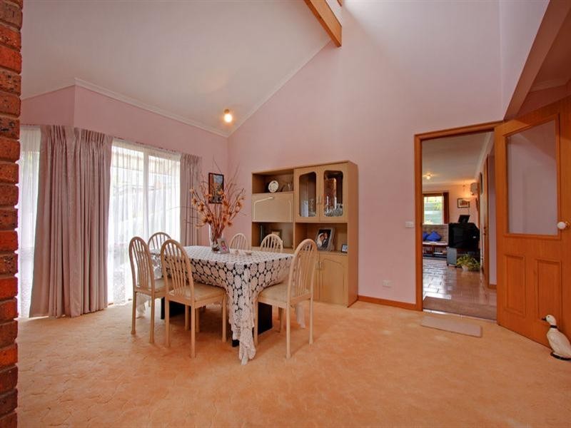 2 Athol Court, Rye VIC 3941