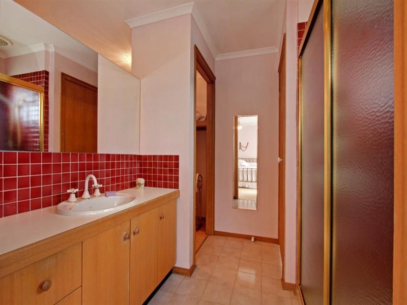 2 Athol Court, Rye VIC 3941