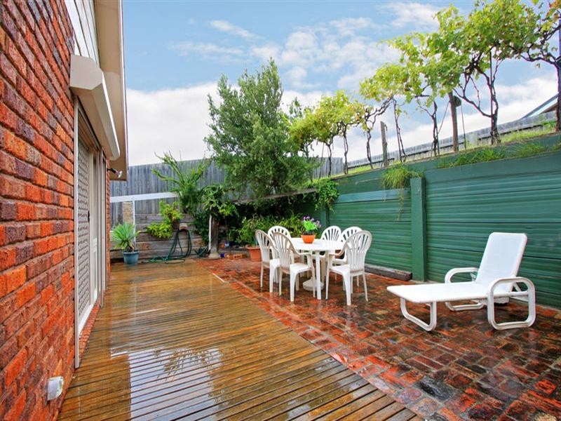 2 Athol Court, Rye VIC 3941