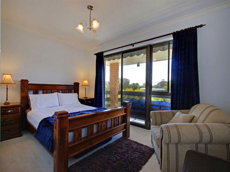 57 Grandview Avenue, Rye VIC 3941