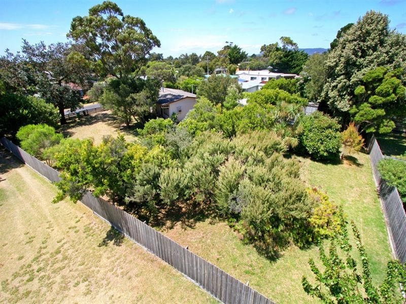 69 Russell Street, Tootgarook VIC 3941