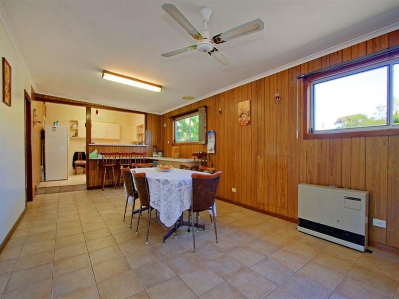 10 Carmichael Street, Tootgarook VIC 3941