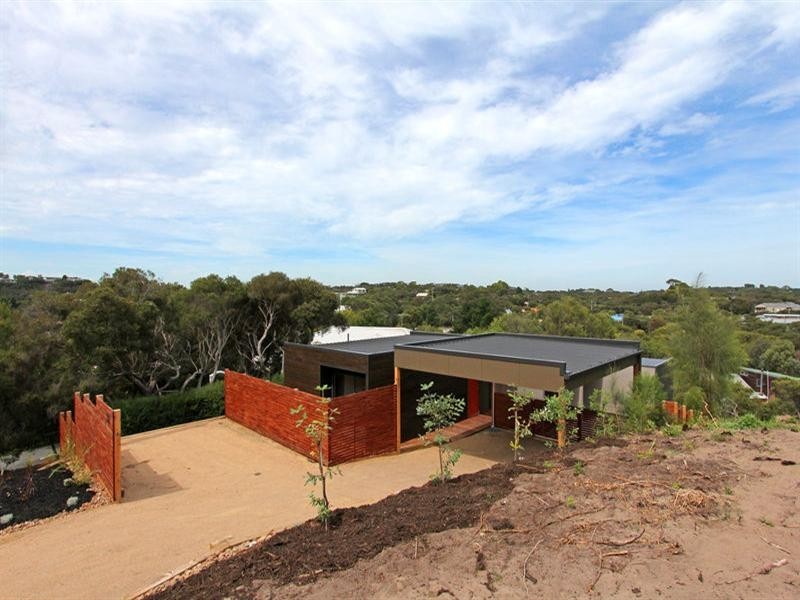 38 Woomera Street, Rye VIC 3941