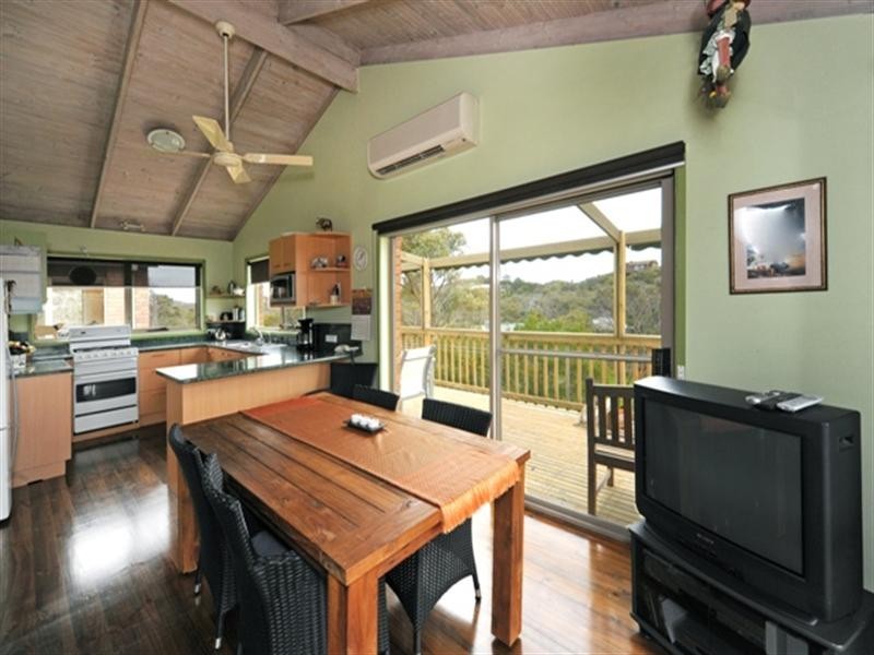 25 Ti-Tree Avenue, Blairgowrie VIC 3942