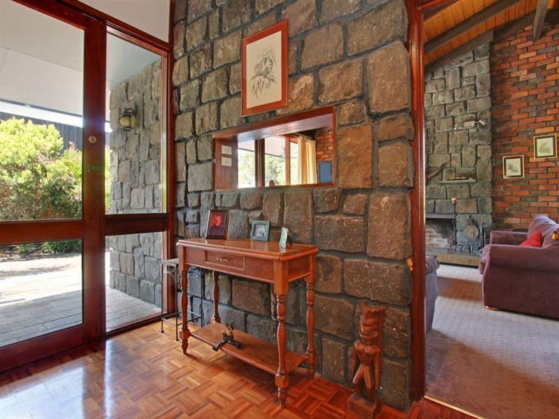 6 Pearse Road, Blairgowrie VIC 3942