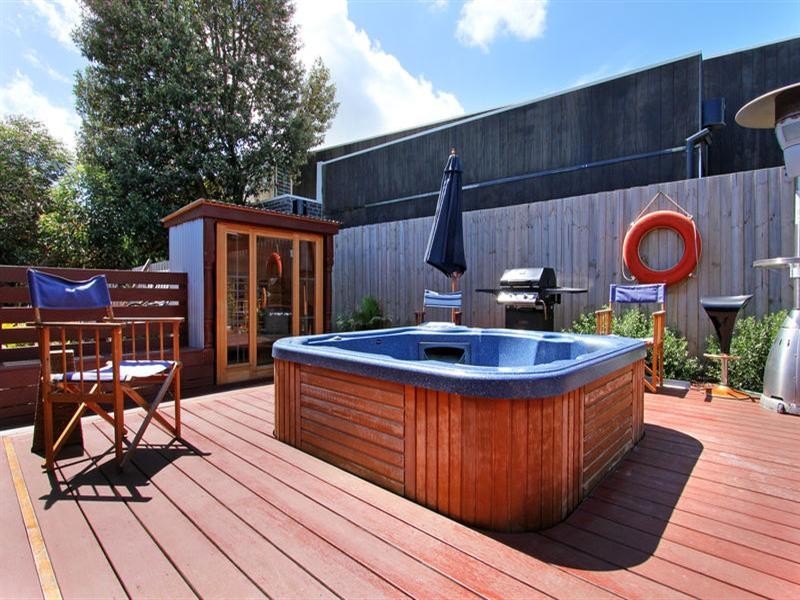 6 Pearse Road, Blairgowrie VIC 3942