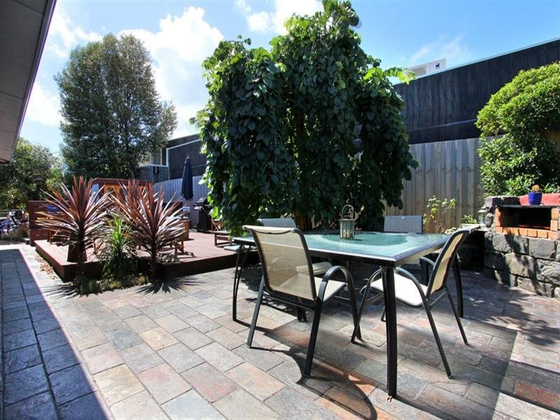 6 Pearse Road, Blairgowrie VIC 3942