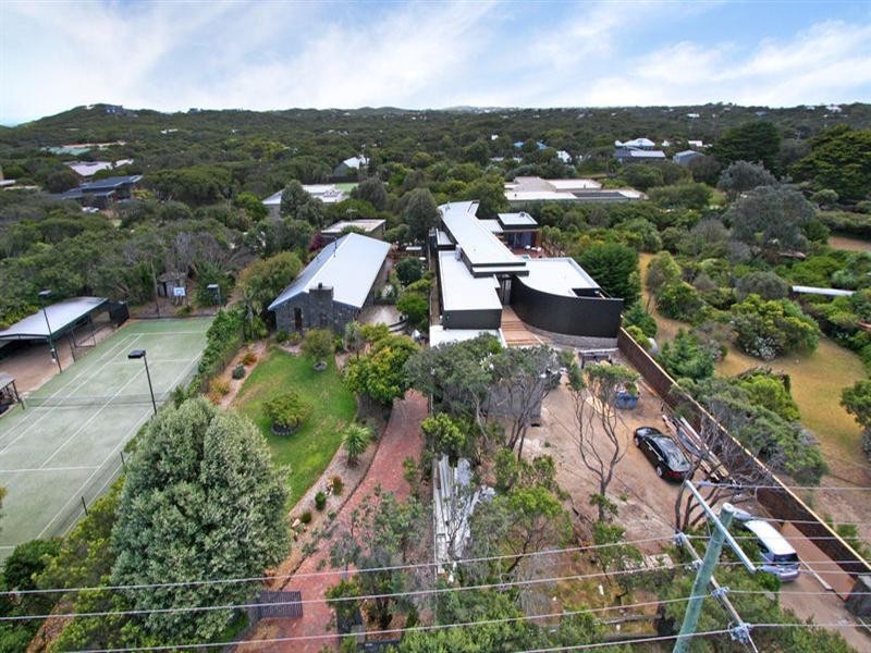 6 Pearse Road, Blairgowrie VIC 3942