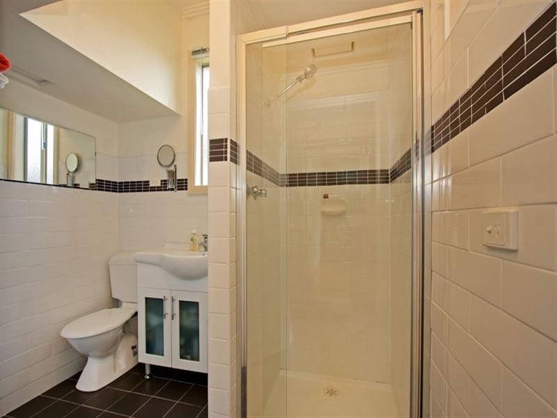 32 Broadway, Rosebud West VIC 3940