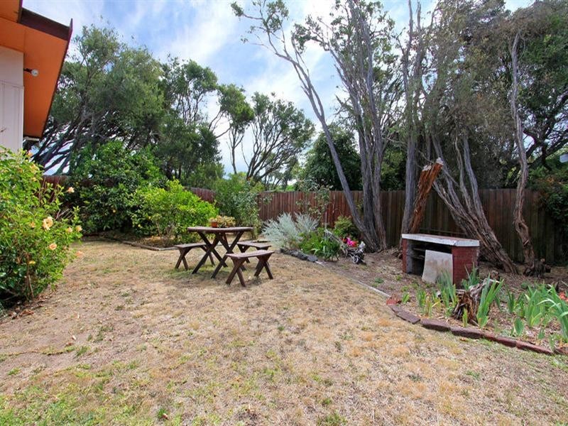 10 Topaz Street, Blairgowrie VIC 3942