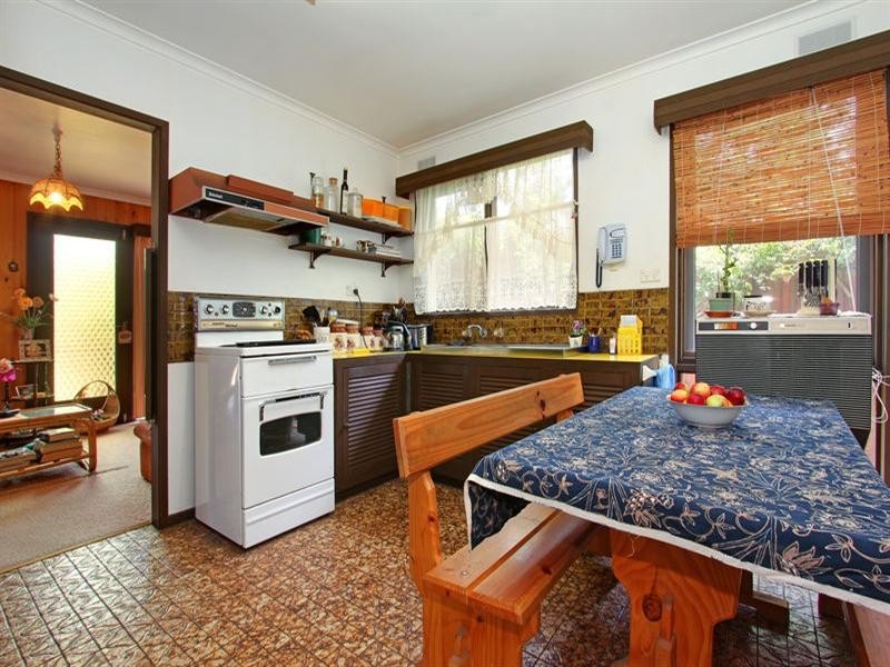 10 Topaz Street, Blairgowrie VIC 3942