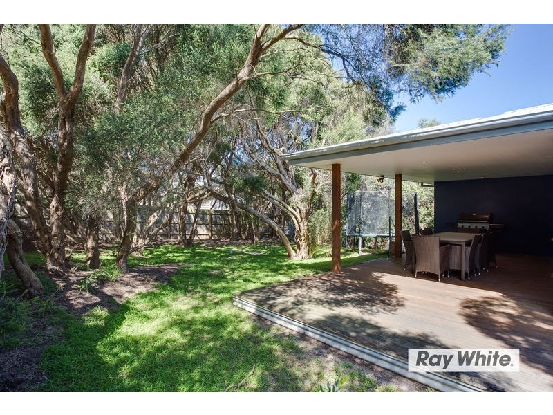 65 Pasadena Street, Rye VIC 3941