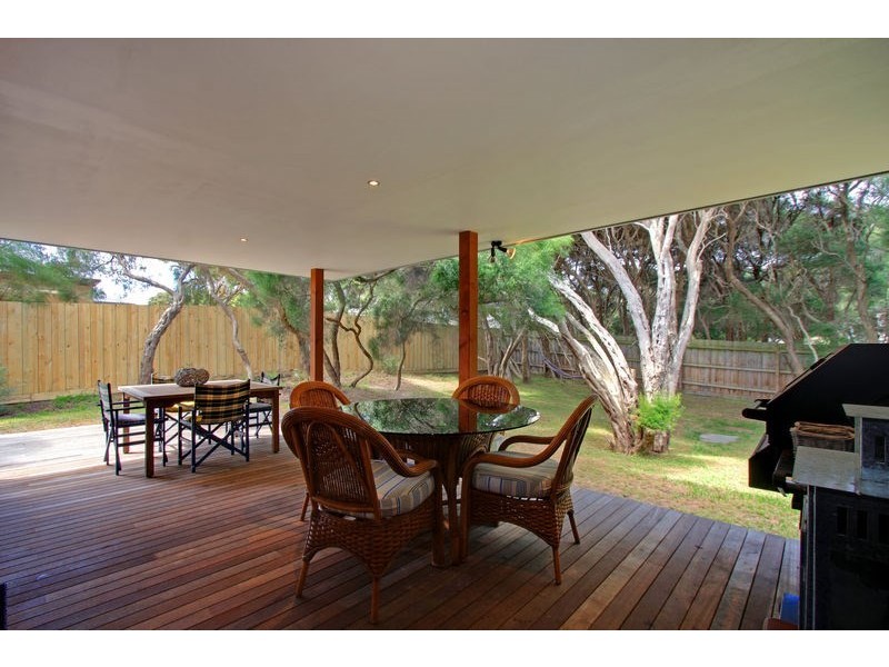 65 Pasadena Street, Rye VIC 3941