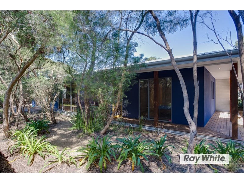 65 Pasadena Street, Rye VIC 3941