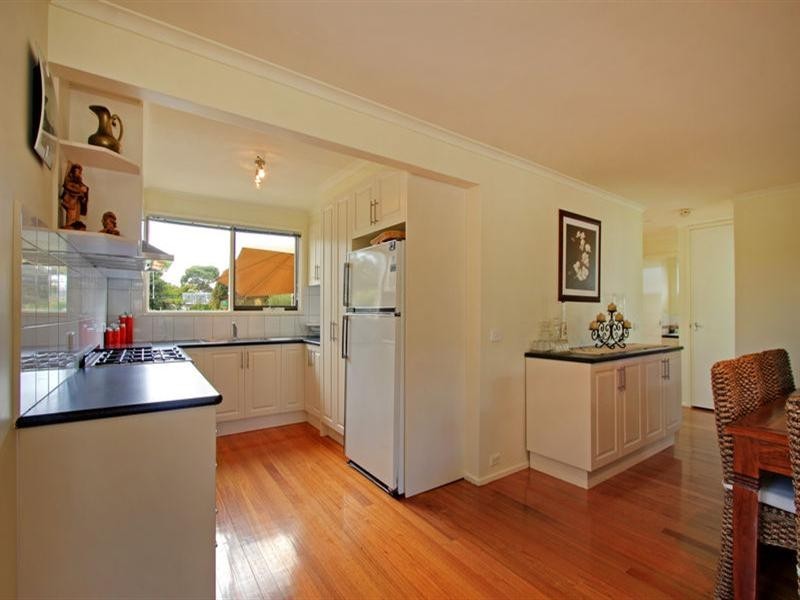 2 Bona Street, Tootgarook VIC 3941