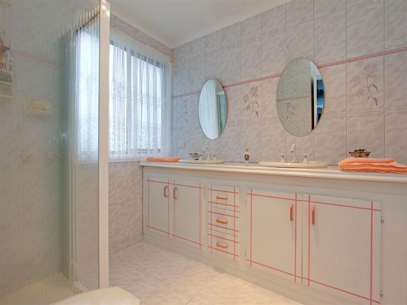 94 Grandview Avenue, Rye VIC 3941