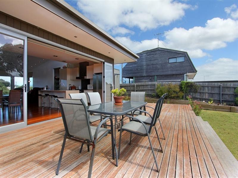 9 Titus Drive, St Andrews Beach VIC 3941