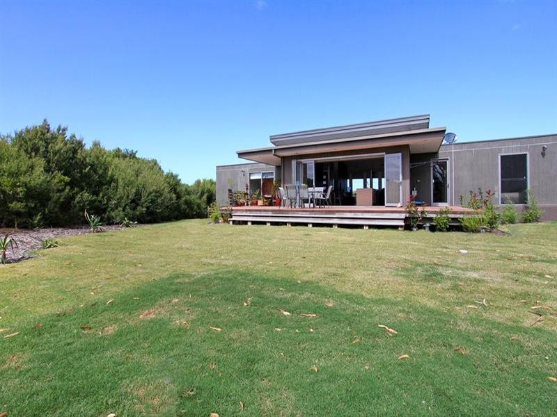 9 Titus Drive, St Andrews Beach VIC 3941